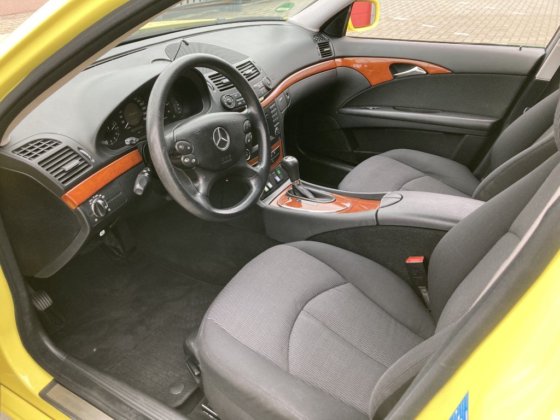 2010 梅赛德斯-奔驰 E-280 Cdi 柴油救护车