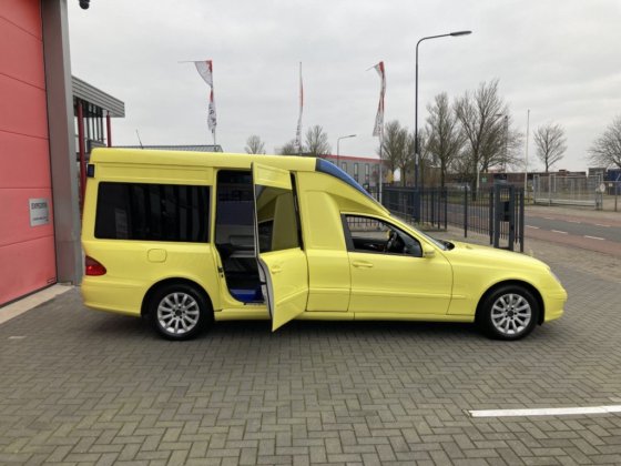 2010 梅赛德斯-奔驰 E-280 Cdi 柴油救护车