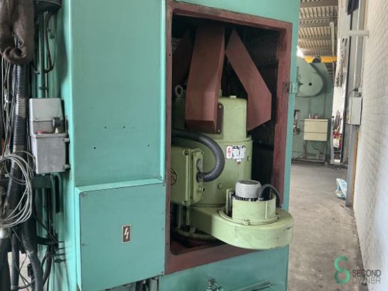 TOS SKJ 12A