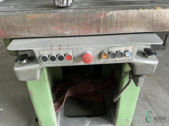 1989 Weingarten AP63