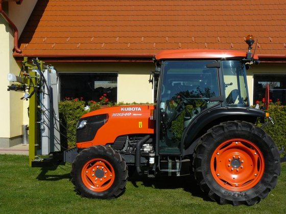 2015 Kubota M8540 Narrow kertészeti