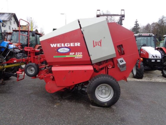 2005 Welger Profi 220 in