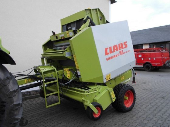 2001 CLAAS Variant 180 RC
