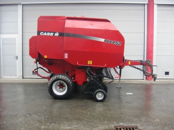 2004 Case IH RBX 452
