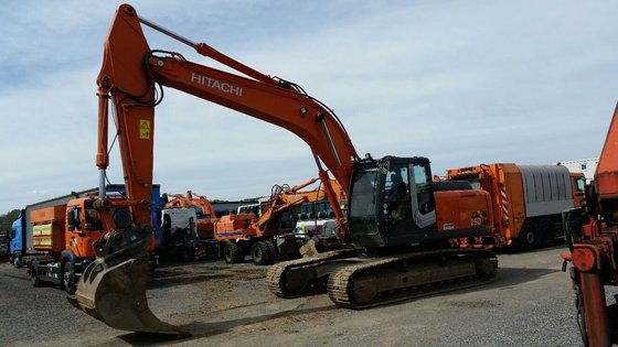 2011 Hitachi ZAXIS 250 LNC-3