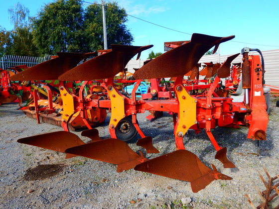 2003 Kuhn Master 120 in