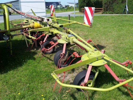 CLAAS Volto 640 H in