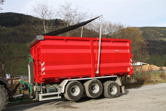 Containerprofi Abrollcontainer mit Quickcover Rollplanensystem