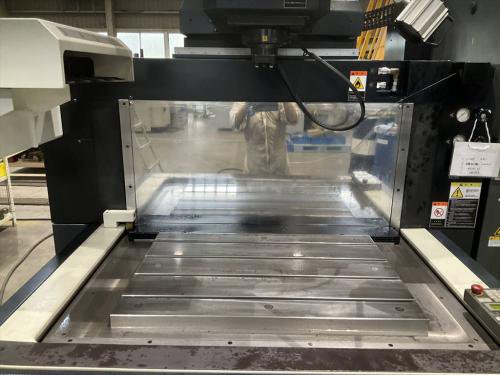 2012 牧野放電加工機　EDNC65-A5MR