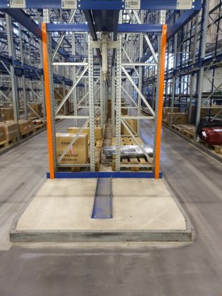 SSI Schaefer - pallet rack + traverses in Neubeuern, Germany