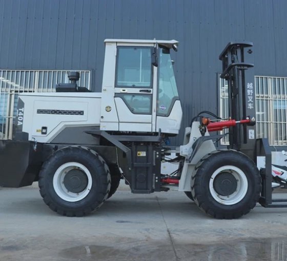 RY ラフテレインフォークリフト高性能オールテレインフォークリフト 3.5 トンオールテレインフォークリフト