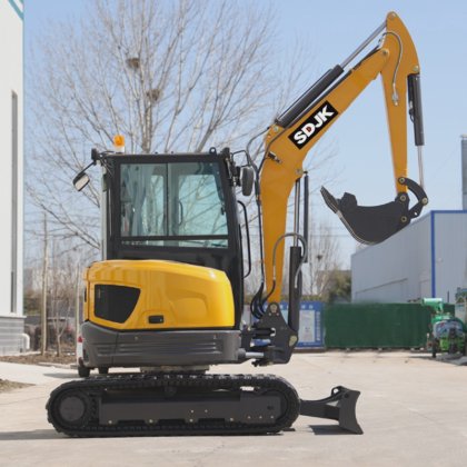 3.5 クボタエンジン油圧マイクロディガーを搭載した Ton ミニ油圧ショベル、募集用人材募集用機械用アースムービング用