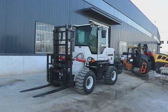 シングルドライブ 3t 中国ディーゼル油圧フォークリフトラフテレインフォークリフト