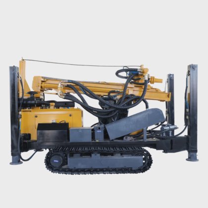 ドリル穴の下に水井戸の掘削リグ