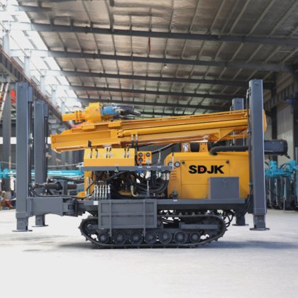 新しいディーゼル鉱山掘削リグボアホール水井戸掘削 リグマシン小型井戸掘削リグ販売