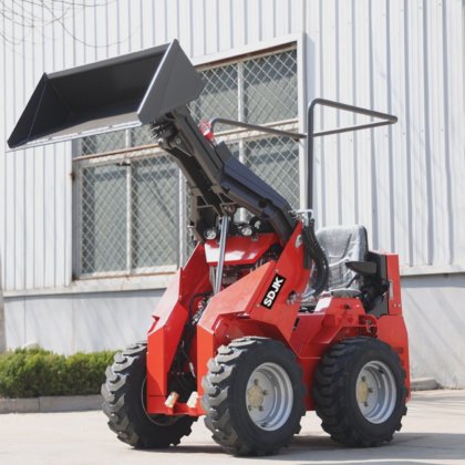 フリー輸送用スキッドステアローダフル油圧多機能スキッドステアローダ 低価格の小型ディーゼルスキッドステアとホイール