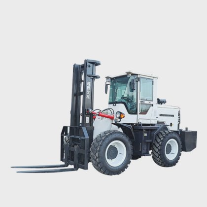 4 輪駆動オフロード走行（オフロード走行 フォークリフトトラック