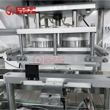 大瓶口铝箔塑料卷膜封口机