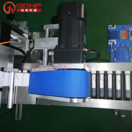 高速卧式贴标机核酸采样管贴标机