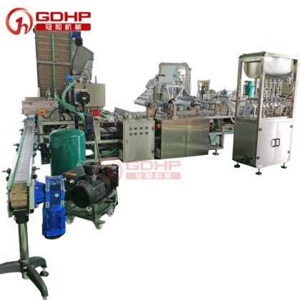 膏霜灌装卷膜封口旋盖贴标生产线设备