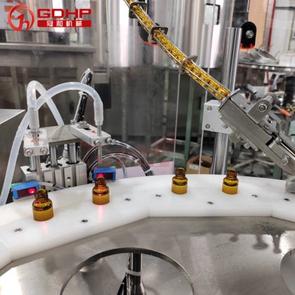 口服液灌装轧盖一体机