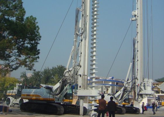 钻机基础桩 石油钻井 CFA 设备/液压打桩机