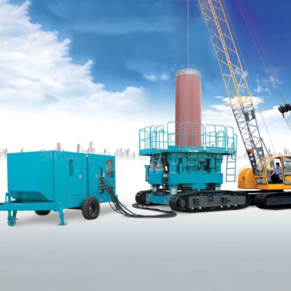 TR1305L 用于城市地铁施工的液压套管回转器