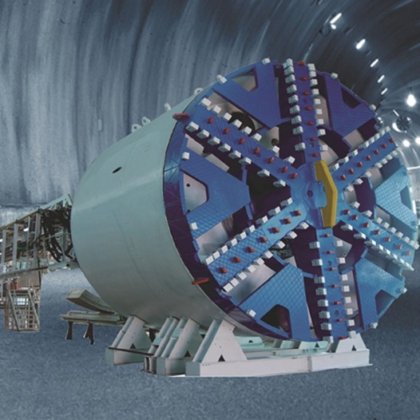 用于隧道施工的 1800mm 泥浆平衡顶管机