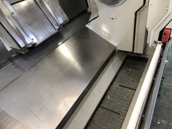 2010 Okuma MULTUS B300-W