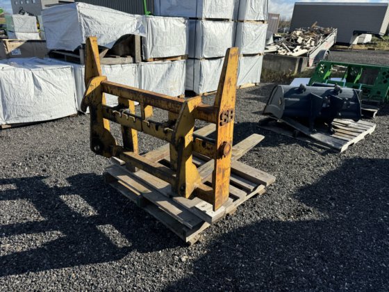 fourche loader 244J