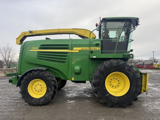 John Deere 7450