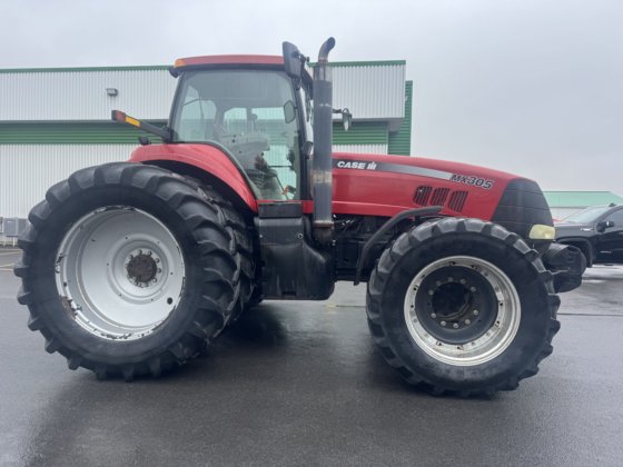 Case/IH MX305