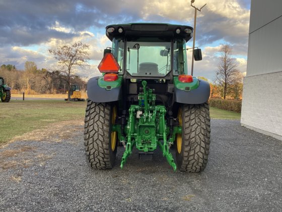 John Deere 5100R