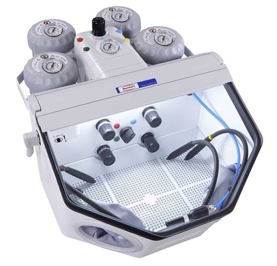 Renfert Basic quattro IS fine radiant heater in Cologne, Germany