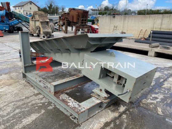 Bruce Feeder & Hopper Bin