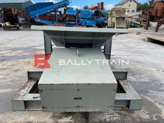 Bruce Feeder & Hopper Bin