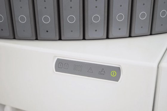 Roche Ventana Discovery Ultra IHC/ISH Slide Staining Instrument System ...