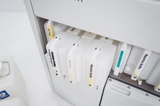 Roche Ventana Discovery Ultra IHC/ISH Slide Staining Instrument System ...