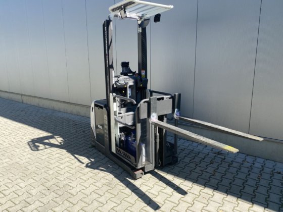 2018 UniCarriers EPL180