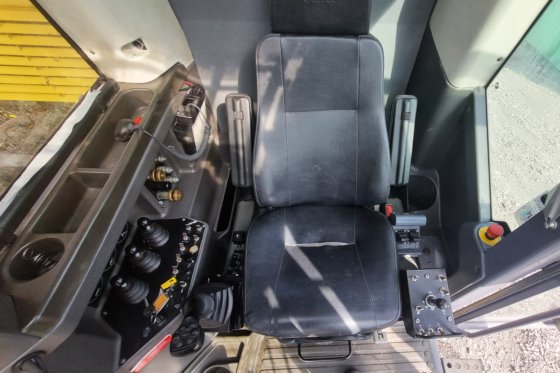 2020 EPIROC FLEXIROC D65-10LF