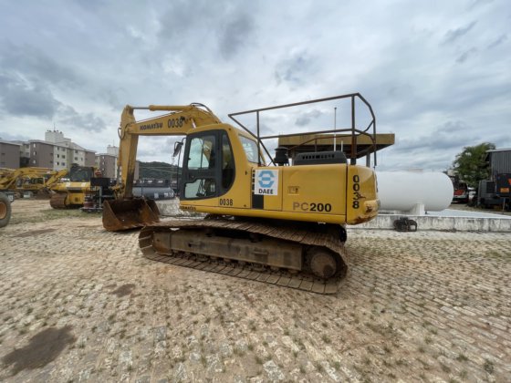 2008 Komatsu PC200LC