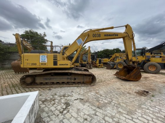 2008 Komatsu PC200LC