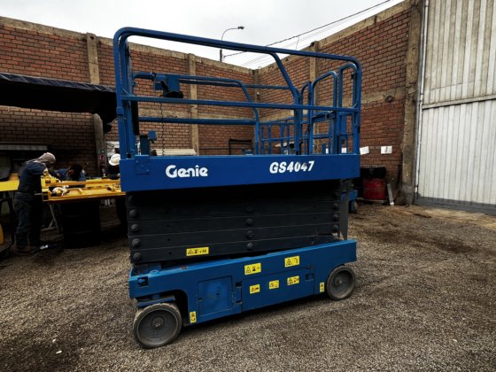 2018 Genie GS4047