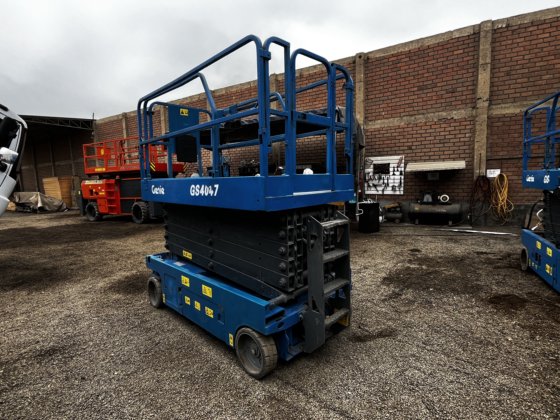 2018 Genie GS4047
