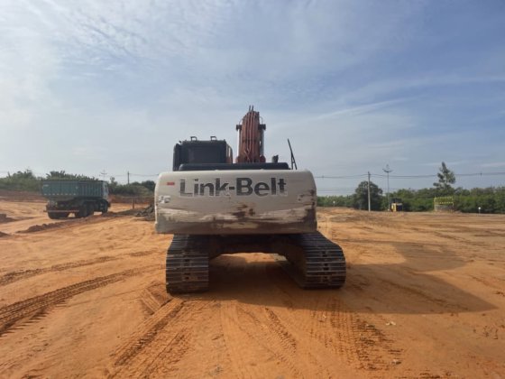 2015 Link Belt 210x2