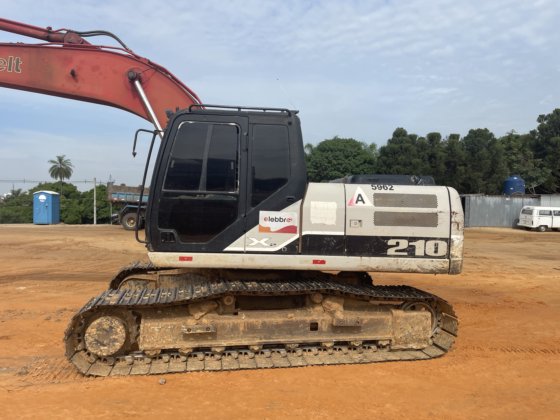 2015 Link Belt 210x2