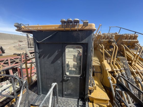2013 Caterpillar 6040FS