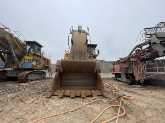 2013 Caterpillar 6040FS