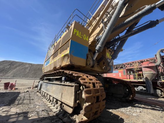 2013 Caterpillar 6040FS