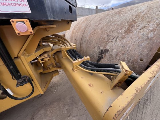 2014 Caterpillar CS533E